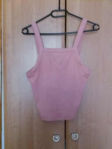 Zdjęcie oferty: Nowy różowy prążkowany crop top Sinsay 40 L