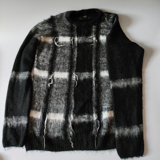 Zdjęcie oferty: Sweter świąteczny ciepły czarno-biały Reserved XL
