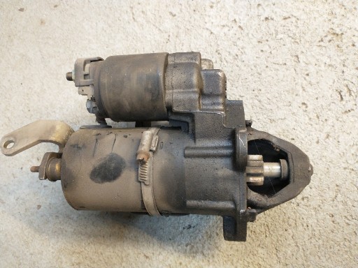 Zdjęcie oferty: Rozrusznik Audi A4 B5 AHL 