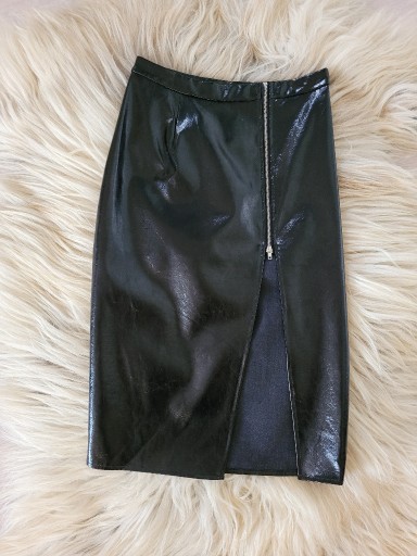 Zdjęcie oferty: Skórzana spódnica ołówkowa błyszcząca skóra Rozm S