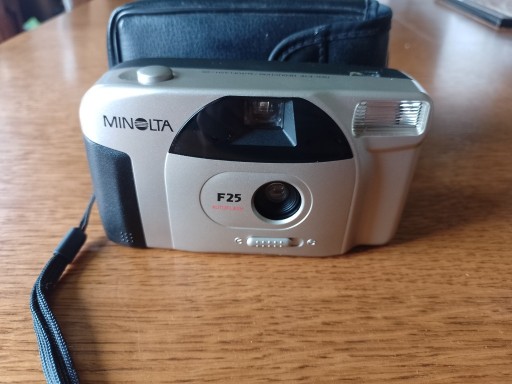 Zdjęcie oferty: Aparat kompaktowy Minolta F25 fotograficzny Kamera