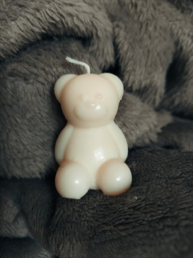 Zdjęcie oferty: świeczka sojowa duży miś Walentynki