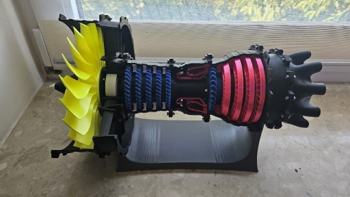 Zdjęcie oferty: Drukowany model 3D silnika turbo odrzutowego 