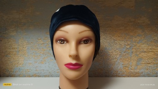 Zdjęcie oferty: Czapka własnego projektu - ze ściągaczem, może służyć jako komin