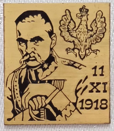 Zdjęcie oferty: Znaczek przypinka Józef Piłsudski