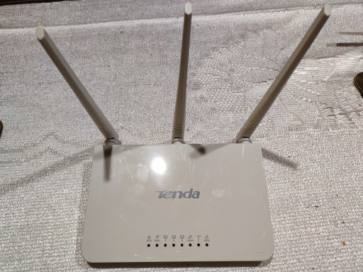 Zdjęcie oferty: Router WiFi Tenda F3 300Mbit/s
