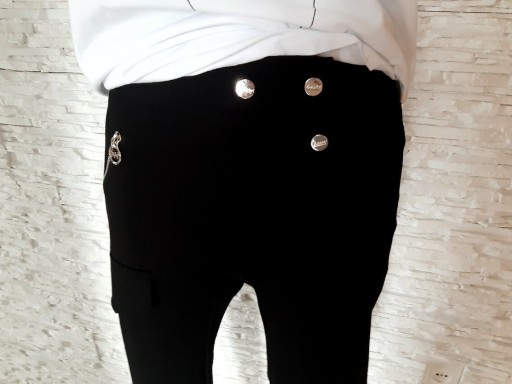 Zdjęcie oferty: Czarne damskie spodnie firmy Bastet