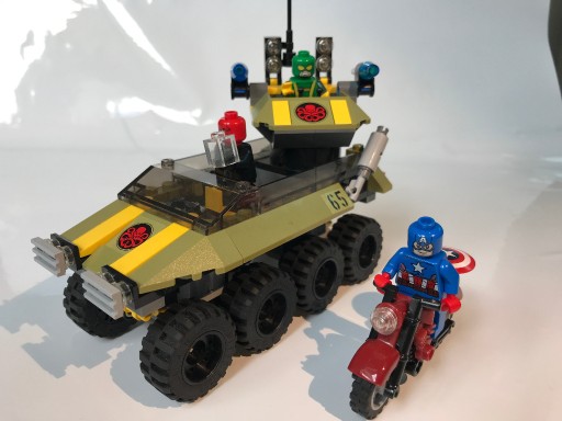 Zdjęcie oferty: LEGO Super Heroes 76017 Captain America vs. Hydra
