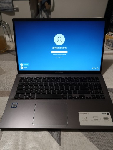 Zdjęcie oferty: Laptop ASUS VivoBook A512F 15.6" i5-8265U 8GB SSD