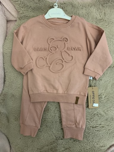 Zdjęcie oferty: Dres onno baby róż 12-18 miesięcy 