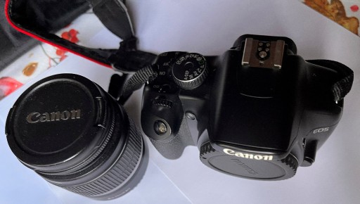 Zdjęcie oferty: Aparat Canon EOS REBEL XSi EF-S 18-55 Kit  EOS450D