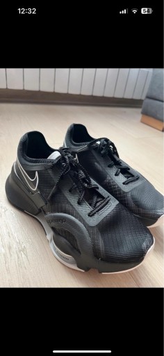 Zdjęcie oferty: Buty chłopięce Nike 