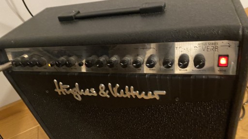 Zdjęcie oferty: Wzmacniacz: Hughes & Kettner Attax 100 Tour Reverb