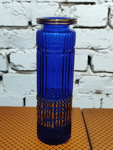 Zdjęcie oferty: Kobaltowy wazon szkło Walther Glas z złotym ornamentem.