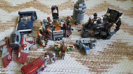 Zdjęcie oferty: Klocki LEGO Star Wars zestaw 24 figurki Vader Obi