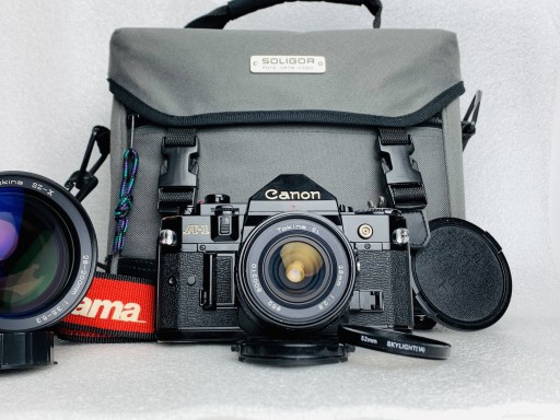 Zdjęcie oferty: Aparat analogowy Canon A-1 z obiektywami Tokina FD