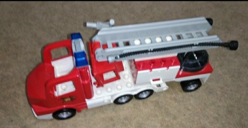 Zdjęcie oferty: Lego Duplo wóz strażacki duży 