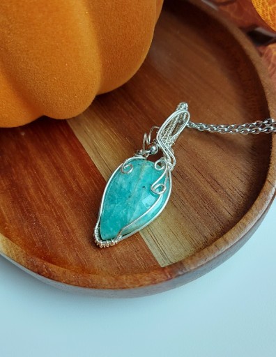 Zdjęcie oferty: Wisiorek z amazonitem wire wrapping