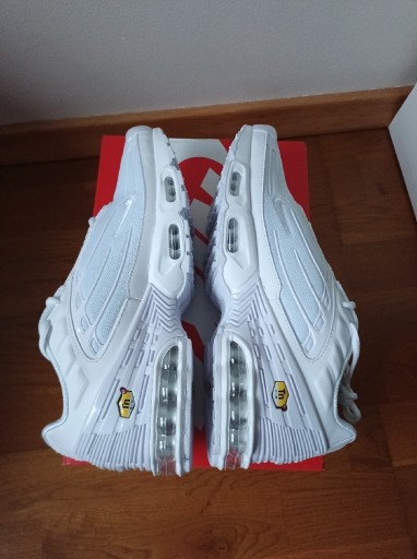 Zdjęcie oferty: Buty Nike Air Max Plus Tn Nowe 44 białe oryginalne 