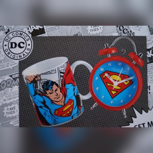 Zdjęcie oferty: Superman Budzik+kubek DC Comics orginal