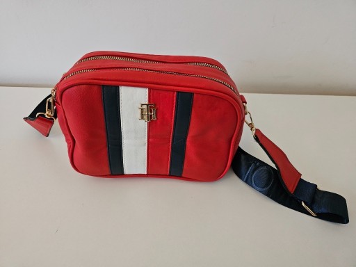 Zdjęcie oferty: Torebka saszetka  Tommy Hilfiger