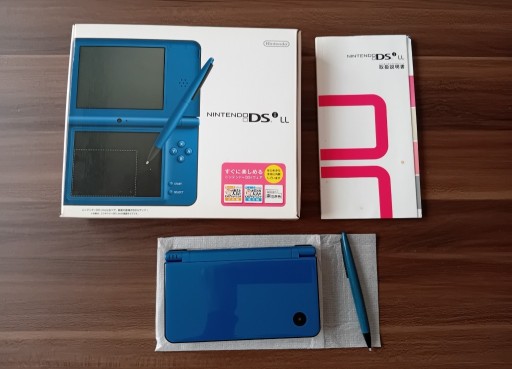 Zdjęcie oferty: Nintendo DSi LL blue, zasilacz, Touch Pen Soft, pudełko UTL-001 Japońska