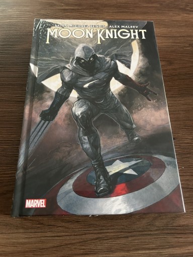 Zdjęcie oferty: Moon Knight Marvel Classic Brian Bendis FOLIA