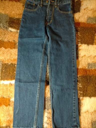 Zdjęcie oferty: Spodnie jeansowe r.140
