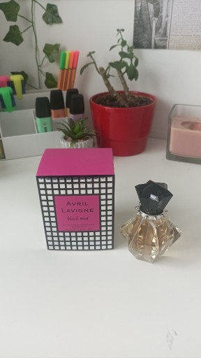 Zdjęcie oferty: Avril Lavigne Black Star EDP 30ml 