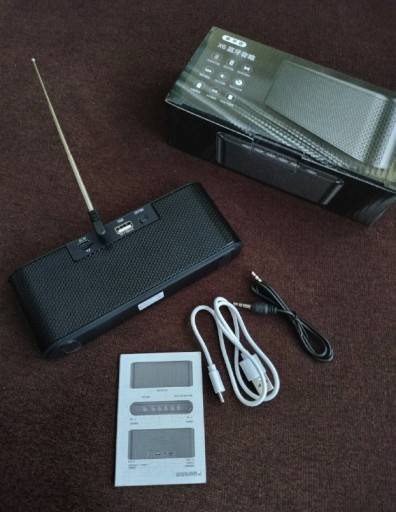 Zdjęcie oferty: Przenośny Głośnik 2x5W Radio Bluetooth USB Karta