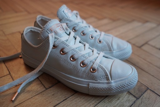 Zdjęcie oferty: trampki CONVERSE ALL STAR orginal roz 36,5 SKORA j