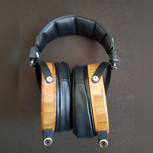 Zdjęcie oferty: Słuchawki Audeze LCD2F + Forza Noir Hybrid HPC 1,5