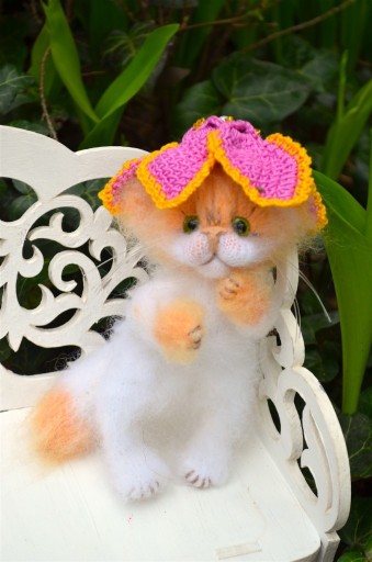 Zdjęcie oferty: Zabawkowy kotek, ręcznie robiony, ekskluzywny cud