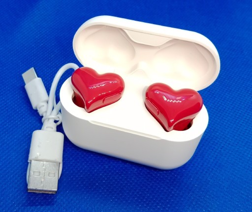 Zdjęcie oferty: Słuchawki bezprzewodowe serca,  serduszka, prezent