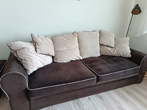 Zdjęcie oferty: Duża sofa z opcją spania 