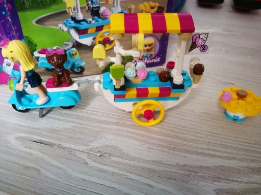 Zdjęcie oferty: Lego Friends Wózek z lodami 41389 Stephanie