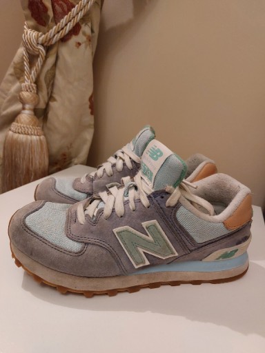 Zdjęcie oferty: New Balance 574 Skórzane Damskie 37 MIĘTA BLĘKIT