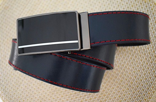 Zdjęcie oferty: Wizytowy , pasek skórzany z ekskluzywną klamrą automatyczną .