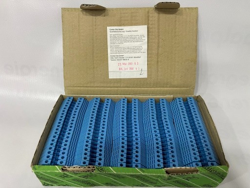 Zdjęcie oferty: Zacisk przepustowy połączenie śrubowe CONTA-CLIP RK 2.5-4 niebieski 100szt.