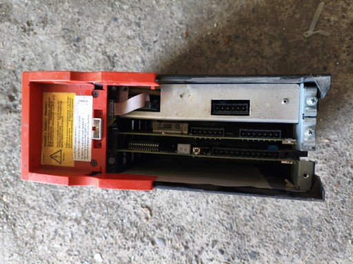 Zdjęcie oferty: Serwowzmacniacz Sew MKS51A010 uszkodzony 