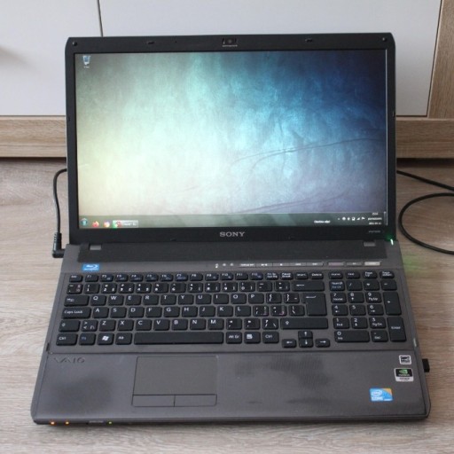 Zdjęcie oferty: Sony VAIO PCG-81112M + torba