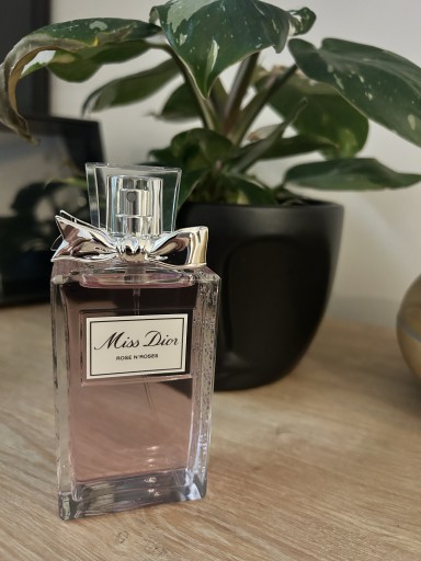 Zdjęcie oferty: Miss Dior Rose N’Roses woda toaletowa NOWA