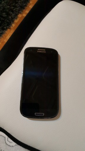 Zdjęcie oferty: Samsung galaxy s 3 neo + ładowarka