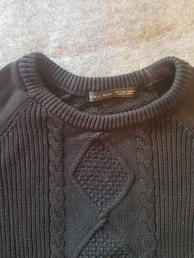 Zdjęcie oferty: czarny sweter bluza ZARA ciepły i miękki