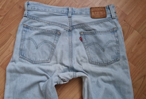 Zdjęcie oferty: Spodnie damskie jeans Levis 501 M