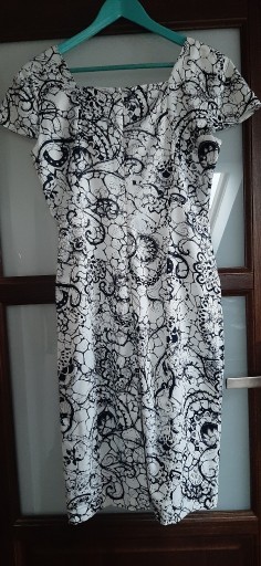 Zdjęcie oferty: Biało- czarna sukienka rozmiar 40