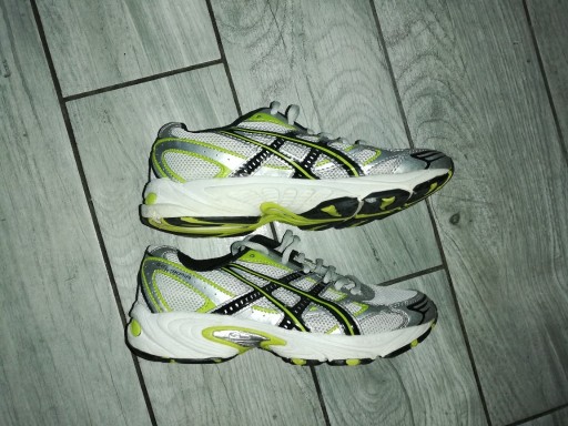 Zdjęcie oferty: Asics, ideał r.37, 23 cm