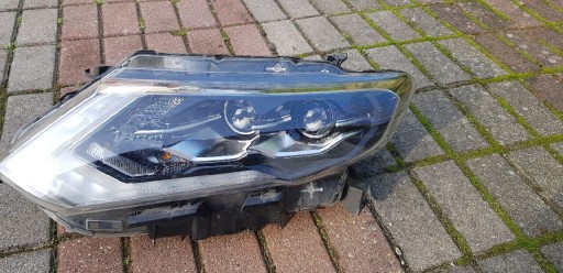 Zdjęcie oferty: Leflektor lewy  Nissan xtrail T32 E E74 pływający 