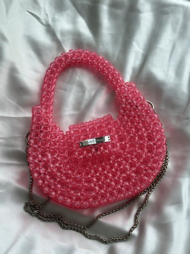 Zdjęcie oferty: Ręcznie robiona różowa torebka z koralików | handmade | modny hit 2025