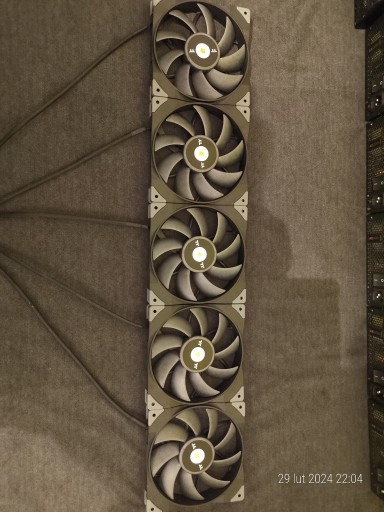 Zdjęcie oferty: Wentylator Thermaltake TOUGHFAN 140mm kopia Noctua